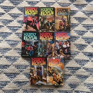 Vintage Franklin W. Dixon Hardy Boys Casefiles Mystery Paperback Books